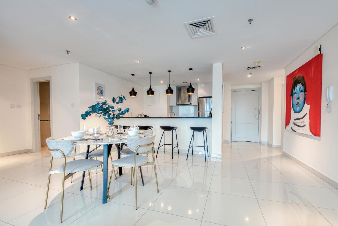 Апартаменты Maison Privee - Aesthetic Apt With Stunning View In Luxurious Building Дубай Экстерьер фото